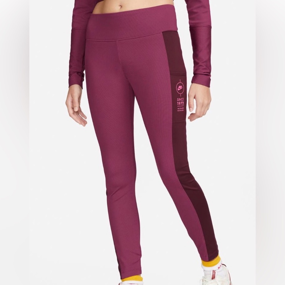 Nike Women's Burgundy and Pink Track Pants